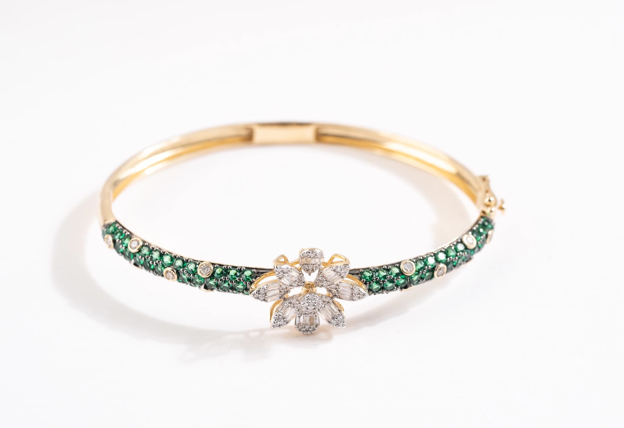 Diamond & Emerald Bloom Bracelet